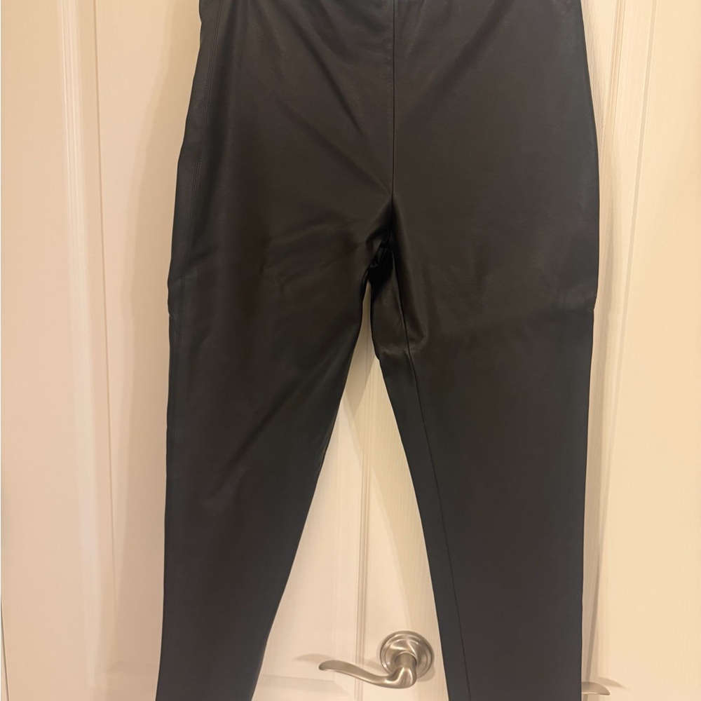VENUS Black Faux leather skinny Leggings side zipper! NWOT